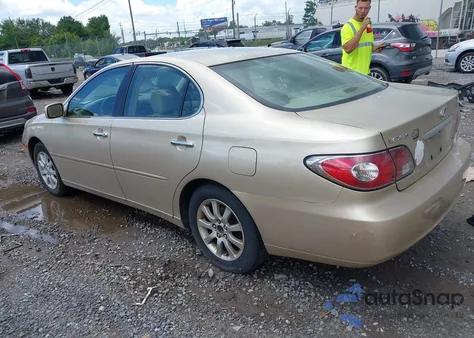 2002 Lexus Es 300 300 z USA, uszkodzony, nr VIN JTHBF30G820021105
